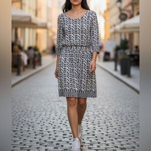 Madewell Black and White Geometric Long Sleeve Dress 100% Silk Size 6